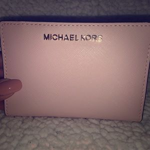 👛👛Brand New Michael Kors wallet 👛👛